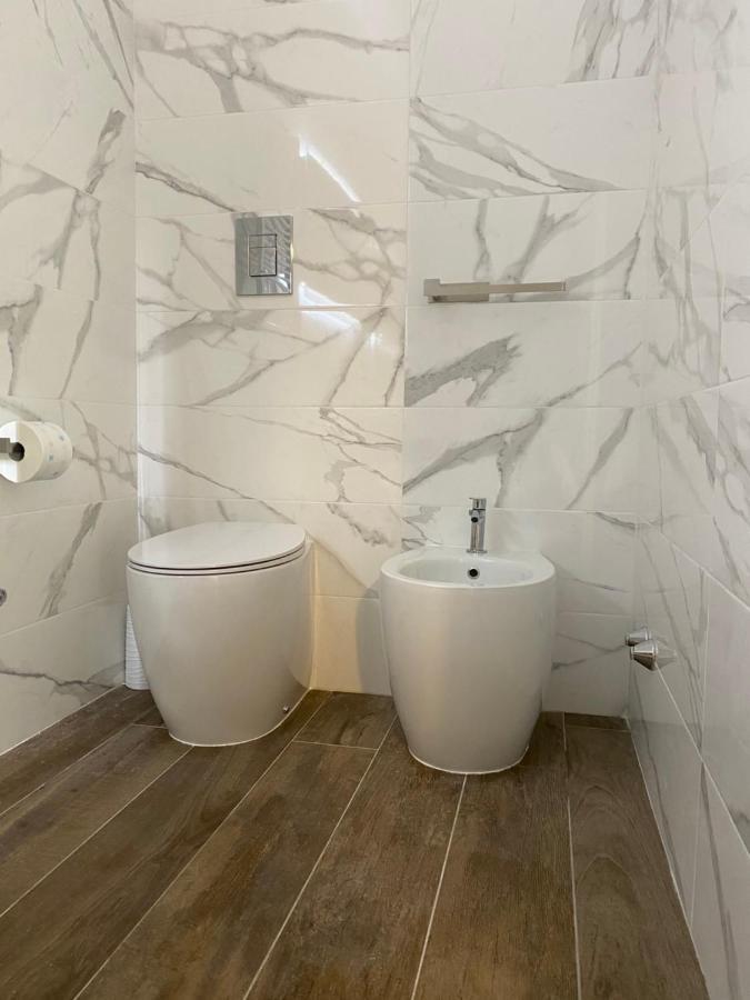 B&B La Maison Foggia Bagian luar foto